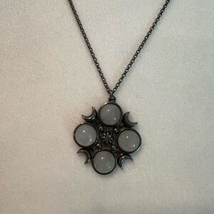 Hespera Design necklace